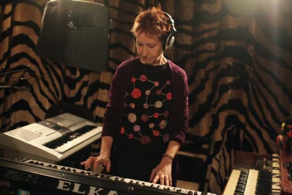 ‘Staring at the Sound’ LP - Image 4